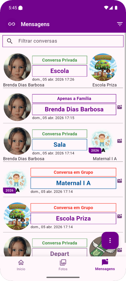 Tela do app Priza mostrando chat entre professora e pais